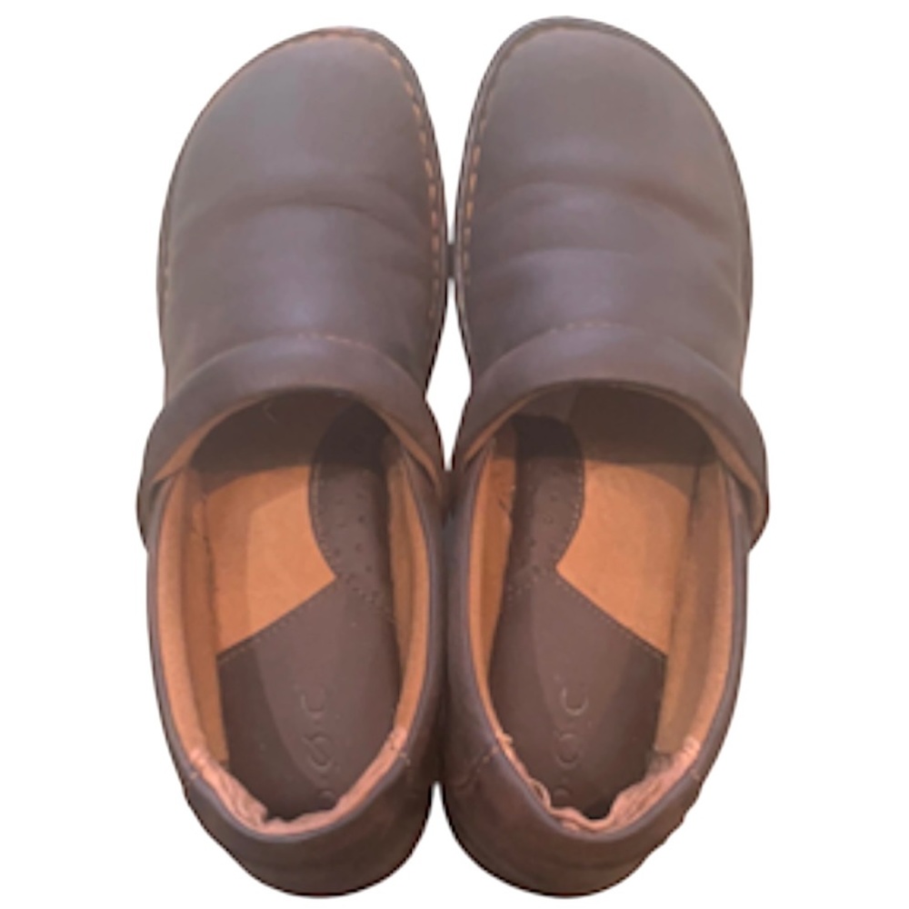boc Brown Leather Clogs